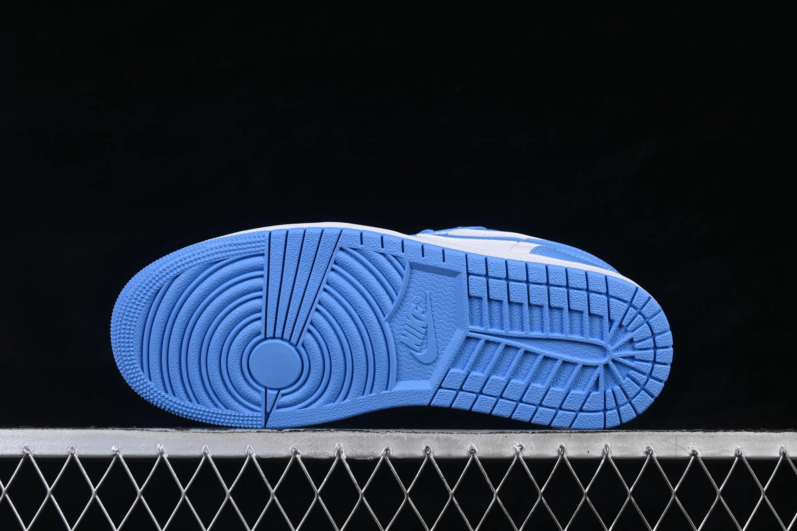 All categories Air Jordan Jordan series basketball shoes Air Jordan 1 Low Air Jordan 1 Low AJ1 Joe 1 North Carolina blue low-top cultural and leisure sports sneakers AO9944-441